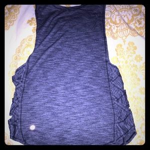 Lululemon running shirt